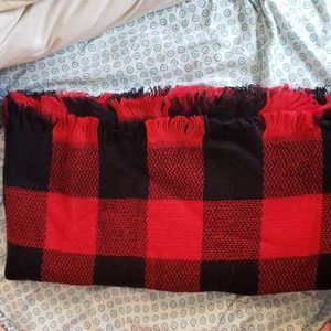 NWOT Red and Black Buffalo Plaid Infinity Scarf